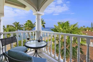 Image of Oceanfront Top Flr Corner Unit with Sweeping Views and Tradewinds from two Lan
