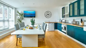 Image of Ironbridge Townhouse with Roof Terrace and Parking