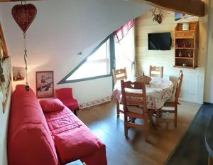 Image of 200m from resort center, 3rd floor, balcony, tv, ski locker, 21m², La Toussuire