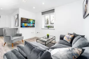 Image of The Marsons Collection- Luxe Apartment- Parking