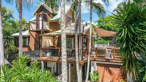 Image of Byron Blisshouse Studio - coastal couples retreat