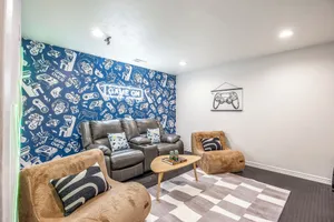 Image of Summer Promo- XBOX- Pets welcomed! Sleeps 18- Hottub