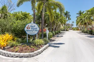 Image of Beautiful Beachfront Views with Free Wifi and offering free bike rentals!!