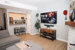 Image of The Magic Mtn. Gem (3 miles to 6flags) 2bed\/2bath\/pool