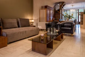 Image of 3-star city gîte for 7 to 9 people in the Ourthe valley.