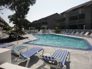 Image of Highly Rated, Great Location, 1/2 block to the beach!!!