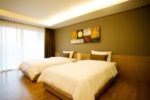Image of Golden Pearl Hotel