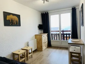 Image of Renovated apartment with heated pool - sleeps 4