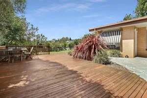 Image of Scenic Serenity Large Family Home in Geelong