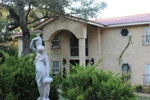 Image of Hill Country Estate, Kyle, Near South Austin
