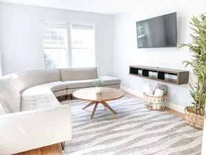 Image of ★COZY & CHARMING HOME★NORTHEAST MINNEAPOLIS★BY DOWNTOWN★UPTOWN★LAKES★VERY NICE★