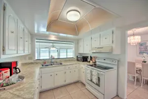 Image of Port Charlotte Retreat ~ 4 Mi to Beach Park!