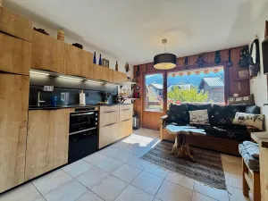 Image of Bright Apartment with Sunny Balcony in Samoëns Village