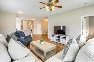 Image of < 1 Mi to Legends Golf Resort: Condo w/ Pool!