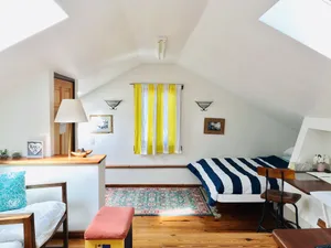 Image of 1 Bedroom and 1 Bath - Unique Tropical  Garden Loft in Coconut Grove, Miami.