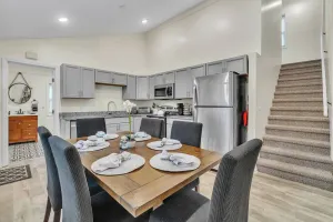 Image of The Glamorous Townhome. 7 Bed. Parkside view of City. Walk to Stadium & Downtown