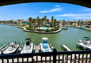 Image of Town House On The Bay