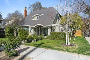 Image of The Zen Den - Stockton, Ca