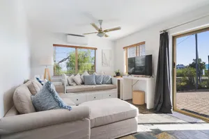 Image of Oceanview Lodge by Peppy Beach Retreats® (5 Adults), Lodge