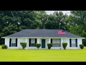 Image of \"WELCOME TO ARTHUR’S PLACE! IDEAL FOR LARGE GROUPS AND PET FRIENDLY.\"