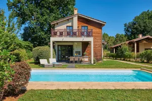 Image of Very luxurious villa with private pool