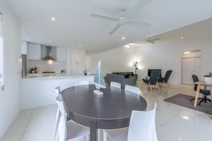 Image of SANDS BEACH HOUSE A - beachside/wifi/linen