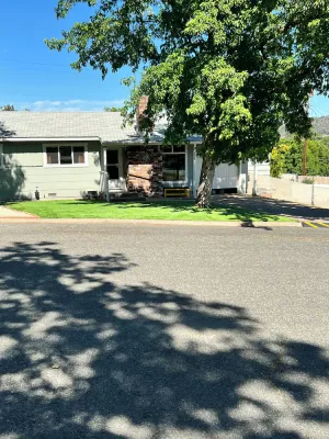 Image of Yreka home near Mt. Shasta