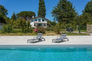 Image of Chistera - Rent a house with heated swimming pool and garden in Urrugne