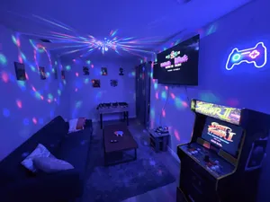 Image of Cozy Corner, Near Disneyland, South Coast Plaza, Irvine w/ Game Room
