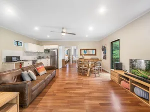 Image of Cockatoo Hideaway