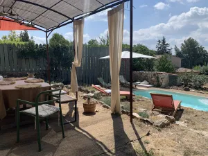 Image of Old country house on a large plot of land in a quiet location 2km from the village of Fayence