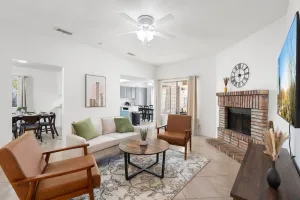 Image of Home in Chandler  · 3bd/2ba - 6Guest - Great location!