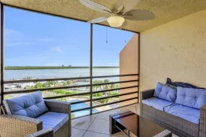 Image of Riv E-610 - Riverside Miniums 1 Bedroom Condo by Redawning