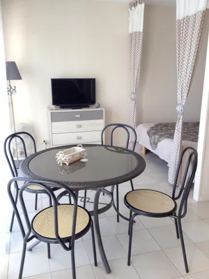 Image of Studio with a shared pool near the beaches and golf course and the Chateau de La Napoule - 2244