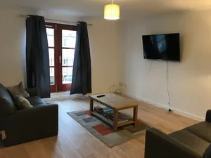 Image of Dicksonfield - Modern 2 bed, 2 bath apartment close to city centre