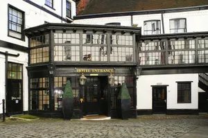 Image of Mercure George Reading