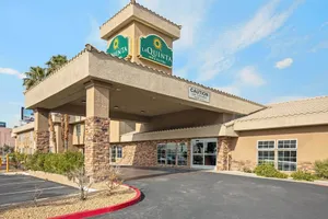 Image of La Quinta Inn & Suites by Wyndham LV Tropicana/Stadium