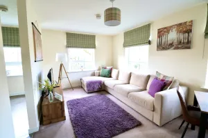 Image of Modern Two Bed Glasgow Apartment with Free Parking