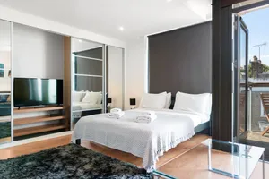 Image of Lovely Studio W Balcony In Islington 4 Guests
