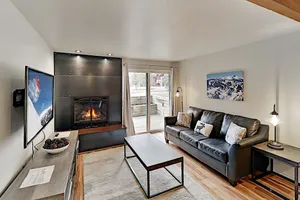 Image of Luxurious Getaway Near Beaver Creek: Sleek Updates 2 Bedroom Condo