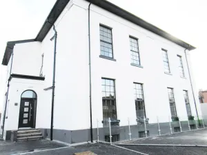 Image of White House Aparthotel