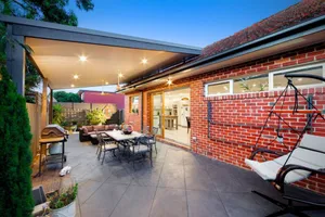 Image of StayCentral - Rosanna Luxurious Mansion