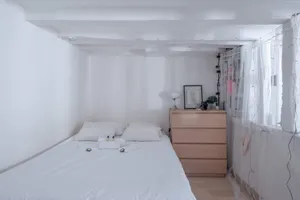 Image of Stylish Apartment for 2 in the Heart of Paris