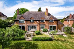 Image of Rydon Court - Luxury family home with extensive views over Exeter Golf Course
