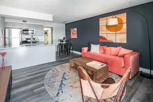 Image of WanderJaunt - Camelback East Apts