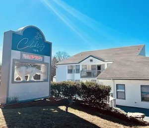 Image of Celebrity Inn