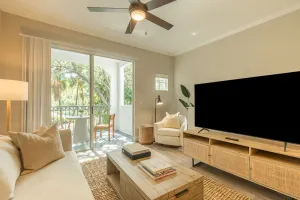 Image of Modern Townhouse Apartments in Aventura