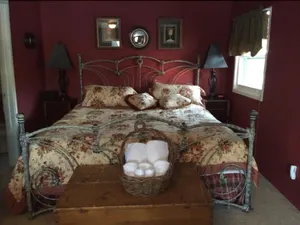 Image of Ryan Mansion Garden Cottage