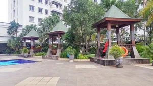 Image of Spacious 3BR Poins Square Apartment
