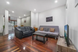 Image of Bright Central Darlinghurst
